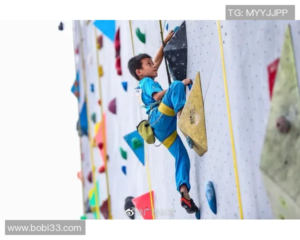 广州攀岩队的力量揭秘：挑战极限的勇者之路与团队精神