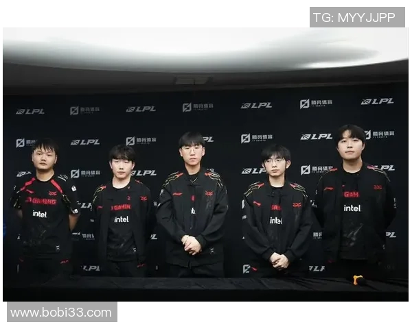 深入探讨JDG战队在比赛中的配合表现与数据分析解读