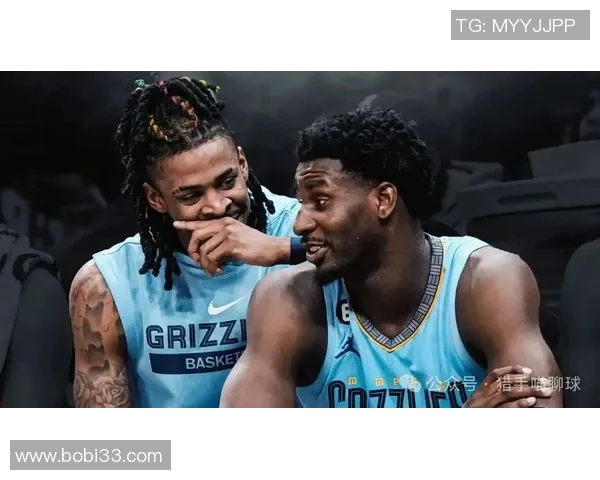 掘金队与灰熊激战正酣谁能在季后赛中笑到最后