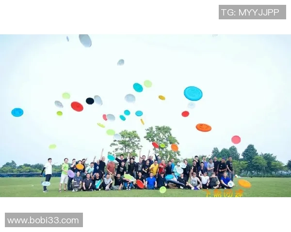 飞盘盛宴:深入了解成都飞盘队的速度与激情之旅 飞盘盛宴:深入了解成都飞盘队的速度与激情之旅