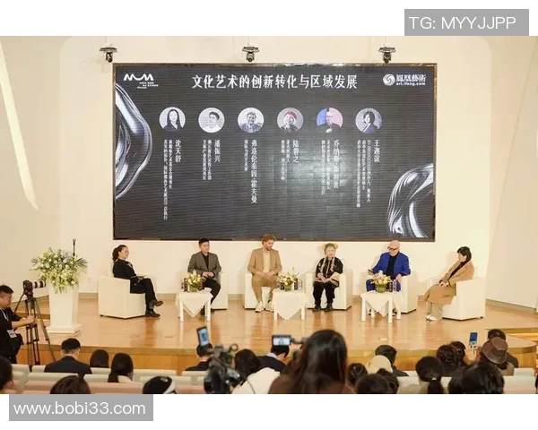 鸟茜砂岩与清水鼓动的对比分析与艺术表现探讨