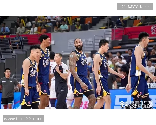 2017年CBA季后赛广州队对决广东队精彩回顾与赛后分析